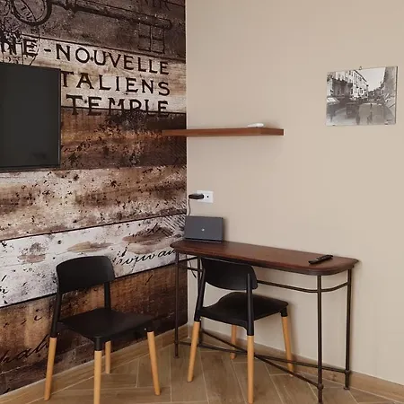 Casalmare Via Asse 아파트 *